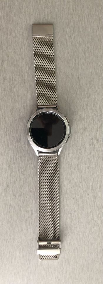 Samsung Watch 4 - 46mm silber in Schechingen