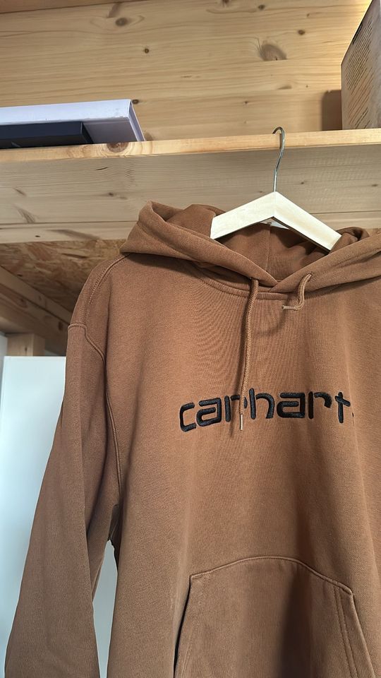 Carhartt hoodie Braun S in Adendorf