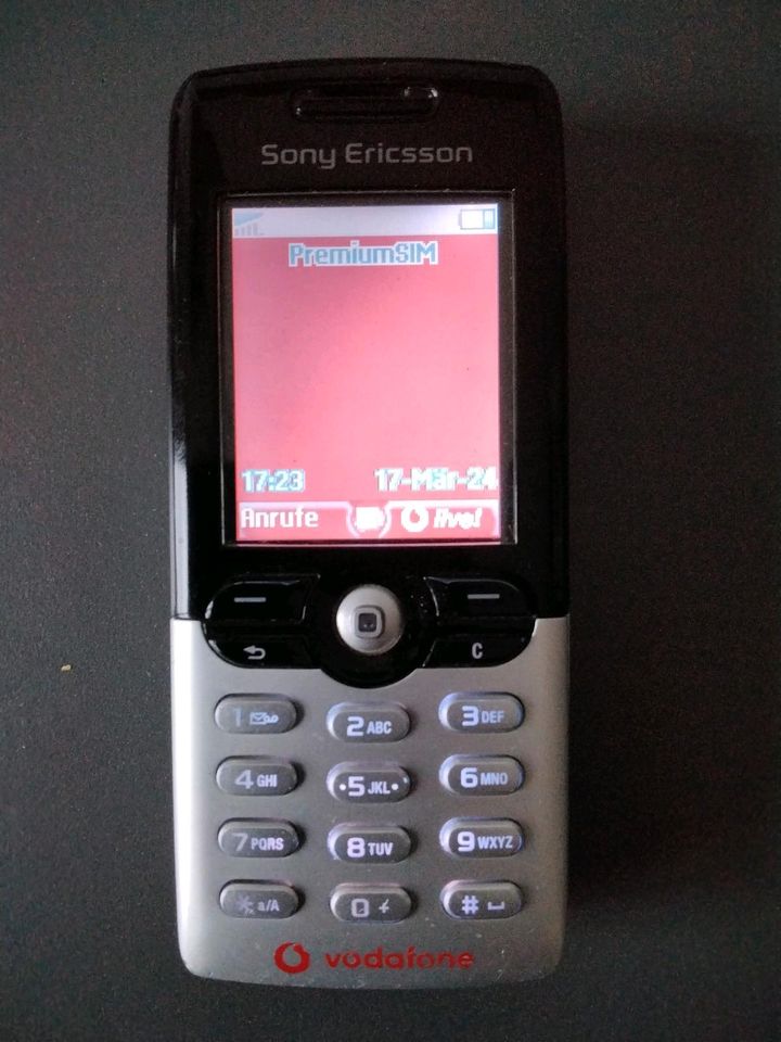 2x Handy Sony Ericsson T610, gebraucht, grds.  funktionsfähig in München