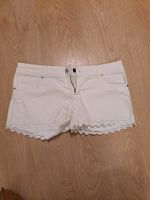 Shorts weiß mit Blumen Bayern - Mindelheim Vorschau