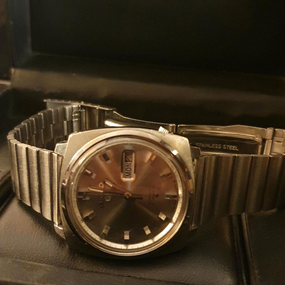 Seiko 5 automatic Herren Armbanduhr vintage in Bremen