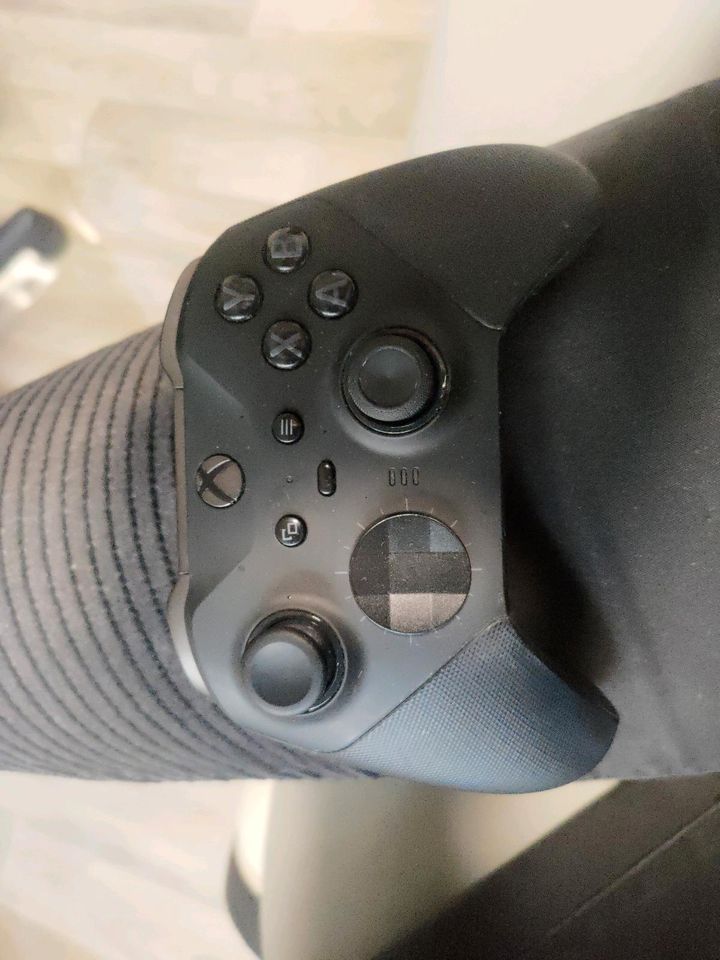 Xbox Elite 2 Controller ohne Zubehör in Schüttorf