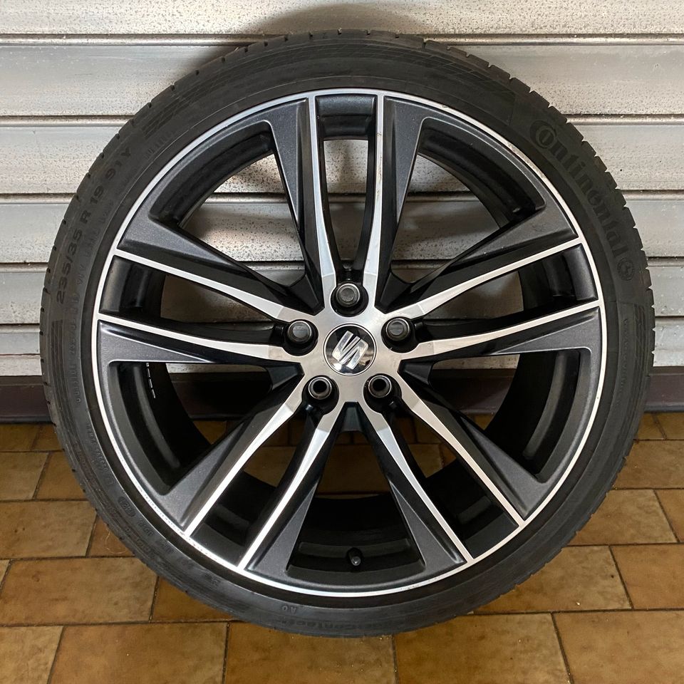 Originale Seat Leon Cupra Alufelgen 235/35R19 Sommerreifen in Remscheid