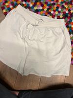 Cos Shorts kurze Hose beige M-XL Hessen - Hofheim am Taunus Vorschau