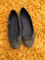 Tommy Hilfiger Ballerinas Unpaar 38/39 oliv echt Leder ♥️ Bayern - Winzer Vorschau