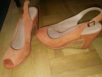 2x Damen Plateau Schuhe, Gr 38, 1x neu, 1x neuwertig Baden-Württemberg - Rastatt Vorschau