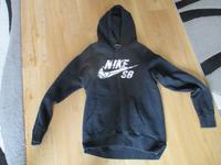 Pullover  gr XS in Schwarz Nike Hannover - Linden-Limmer Vorschau
