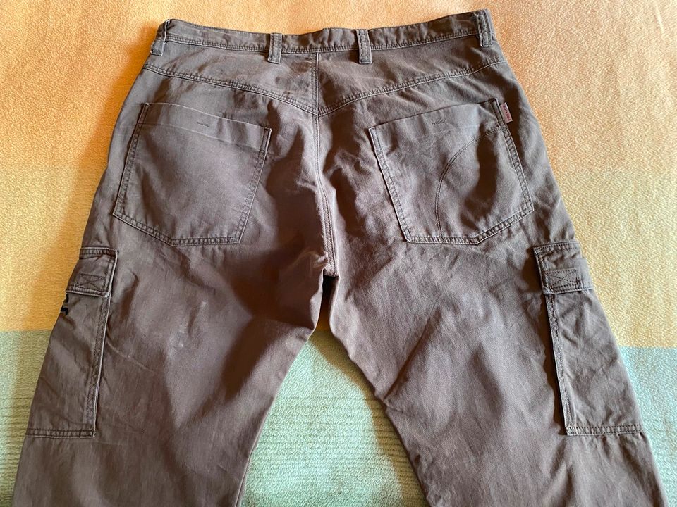 Cargohose Pants Streetwear Hose Vintage Fire and Ice Bogner Gr. L in München