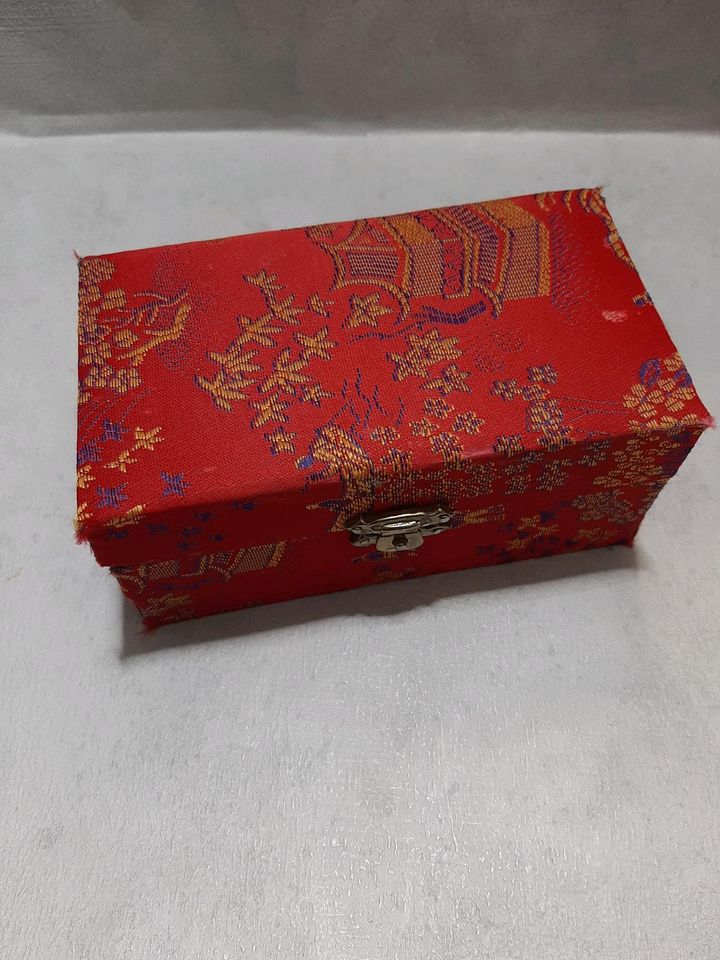 Original Chinesische Hand Qigong Kugeln Kiste Box Retro Deko Rar in Wolfsburg