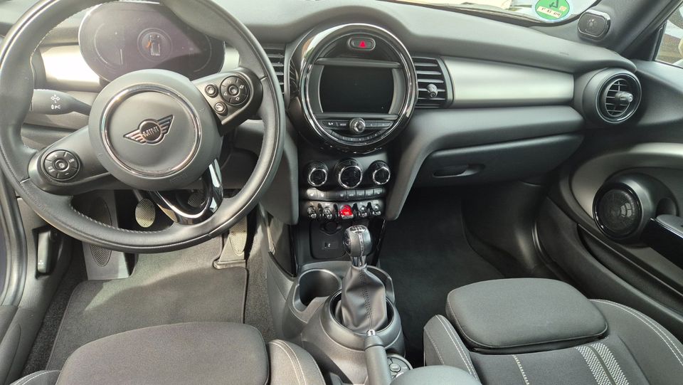 Mini Cooper S LED SHZ virt. Cockpit PDC Harman/Kardon in Neu Ulm