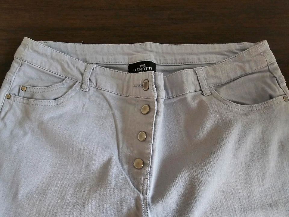 NEUE Damenjeans von Gina Benotti, Gr. 46, hellblau in Recke