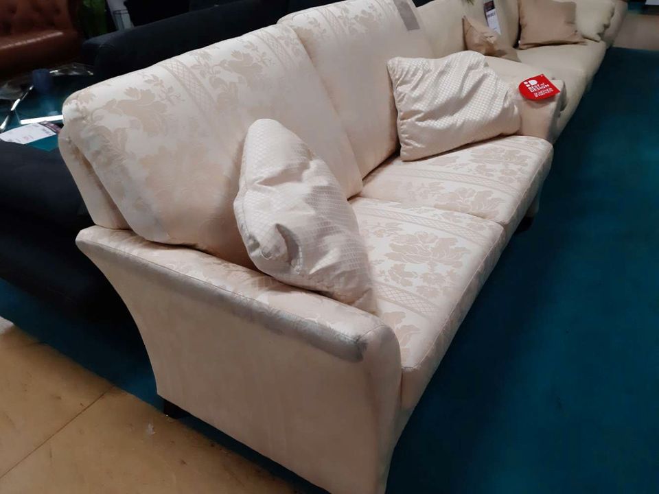 WSV (MG) Sofa 3- Sitzer / Einzelsofa / Sofa statt 3699€ in Zeitz