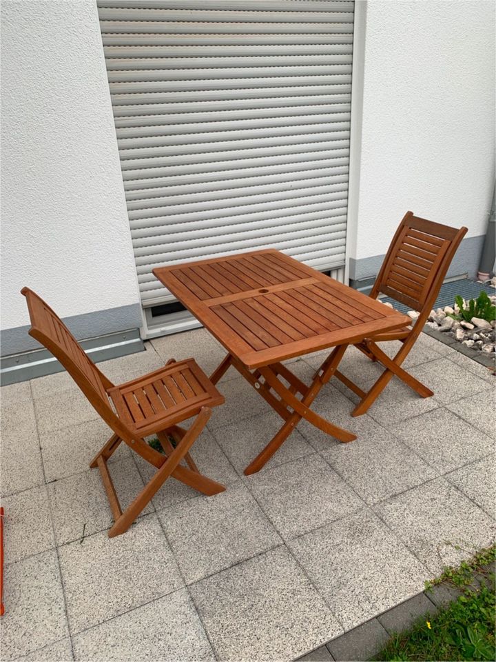 Terassenmöbel 1 Tisch & 4 Stühle von Sternmöbel TEAK Holz , Neuwe in Crailsheim