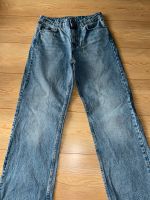 Zara Jeans Straight Wide leg denim Gr 40 super Zustand Niedersachsen - Nordstemmen Vorschau