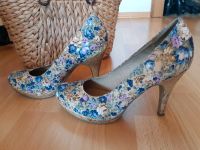 Tamaris | High Heels, Pumps | Gr. 36 | Blumen blau-beige-lila München - Maxvorstadt Vorschau