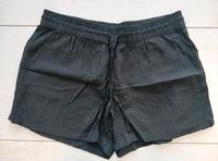 schwarze Damen-Shorts - kurze Hose Größe M 40/42 Köln - Rath-Heumar Vorschau