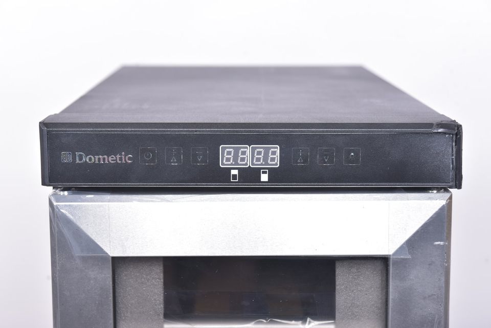 Dometic MaCave D15 Zwei-Zonen Weinkühlschrank Kühlschrank LED /2 in Schwarmstedt