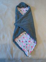Hobea Babyschale Einschlagdecke Fleece Decke Pinke Punkte Wandsbek - Hamburg Sasel Vorschau