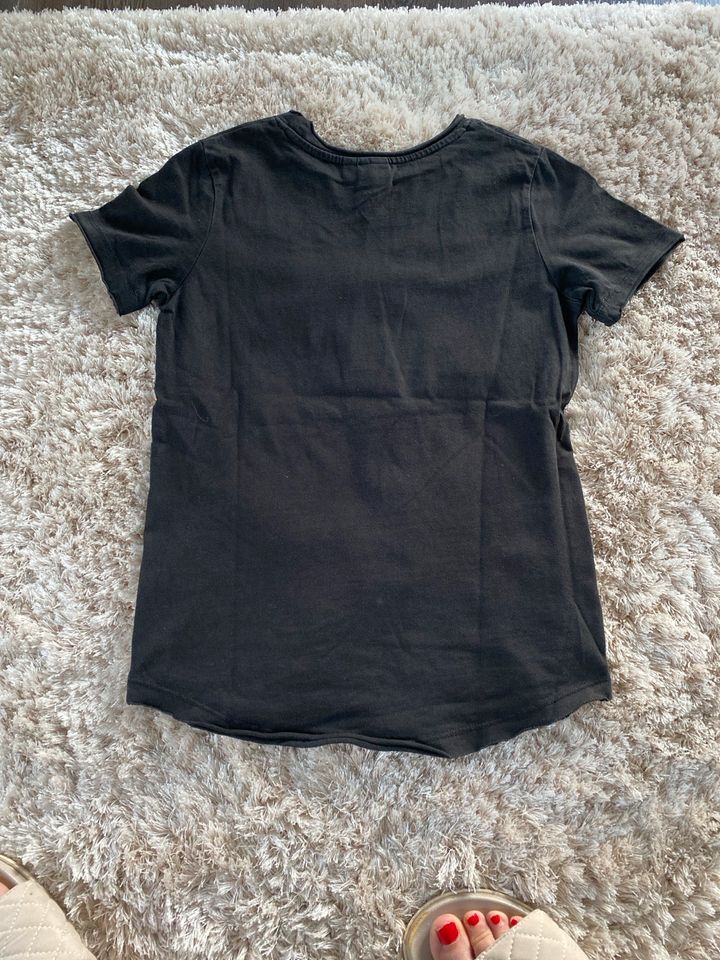 Shirt LMTD Gr. 134 schwarz in Eppelborn
