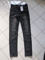 Neue Name it Slim fit Jeans für schmale Jungs schwarz Gr. 176 Rheinland-Pfalz - Kirchheimbolanden Vorschau