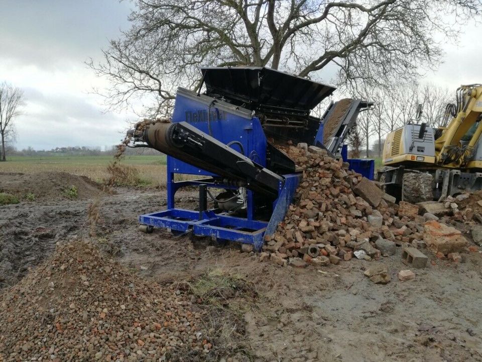 FleXiever Skid 3 Fraktionen | Mobile Siebanlage | Hakenlift in Großpösna