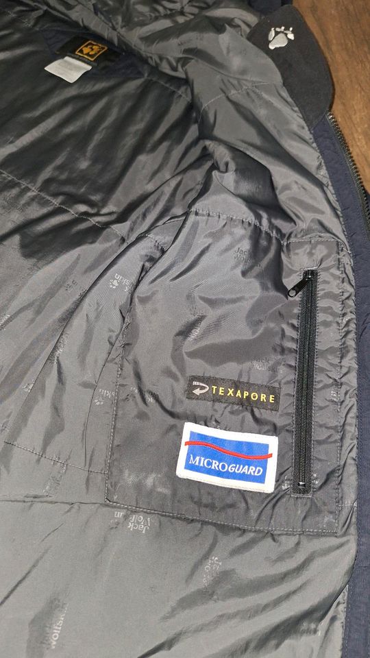 Jack Wolfskin Jacke gr. L in Bremen