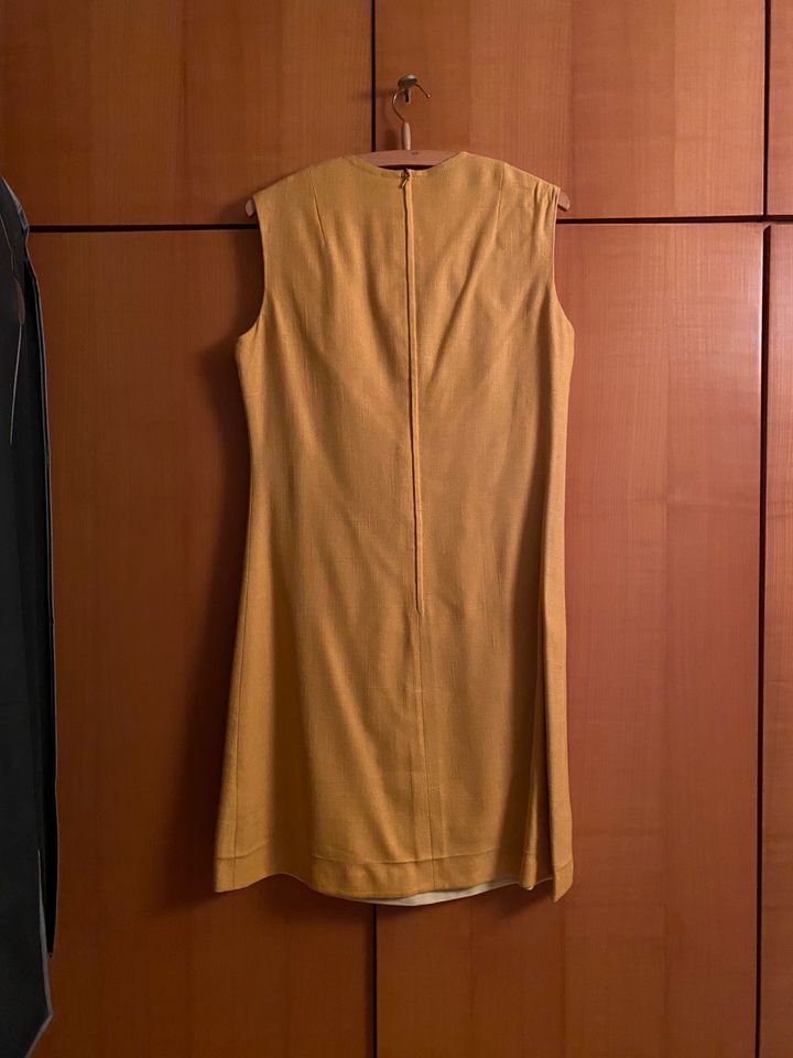 Kleid Größe 40 aus den 60er Jahren Vintage von Creation Yarda in Bottrop