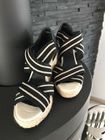 H&M Plateau Espadrilles schwarz-beige Gr. 37 wie Neu Absatz 10 cm Nordrhein-Westfalen - Sprockhövel Vorschau