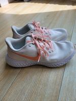 Nike Revolution Gr. 39 neuwertig! Bayern - Kempten Vorschau