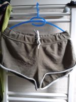 Kurze Damen H&M Stoff Shorts grün Khaki Sommer Niedersachsen - Jesteburg Vorschau