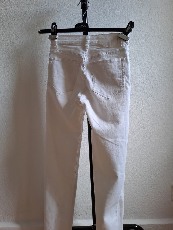 Weiße Jeans XS in Stuttgart