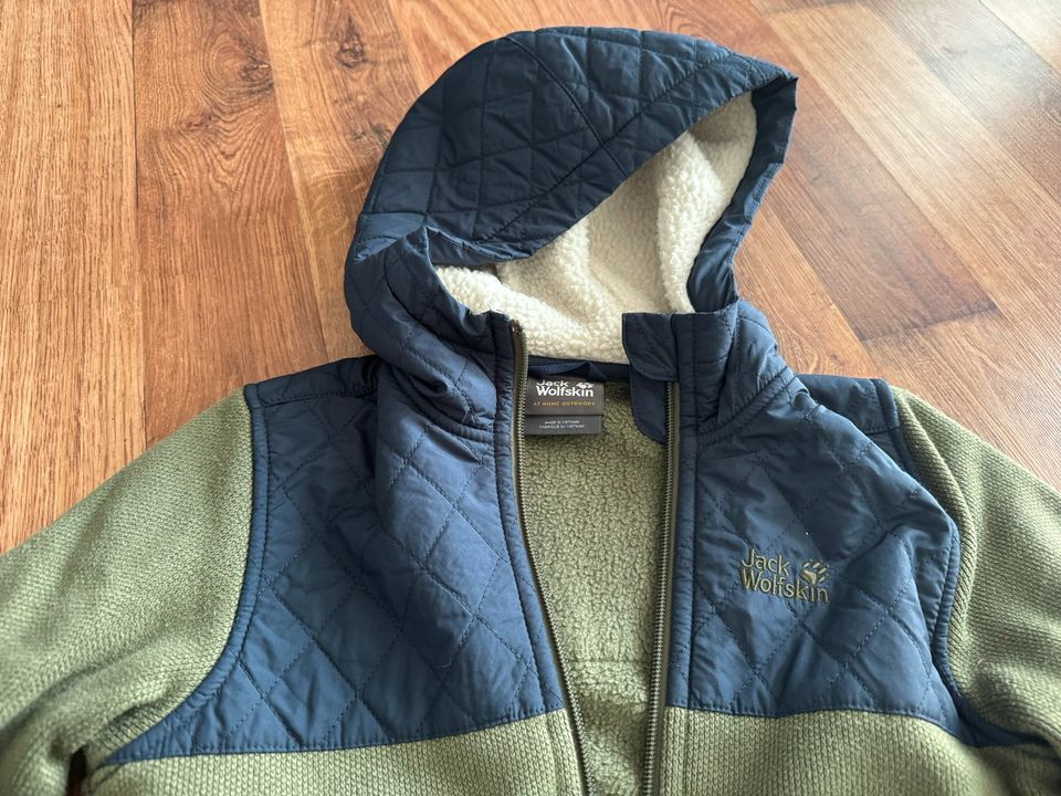 Jack Wolfskin Jacke in Berlin