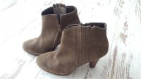 Tolle Damen Stiefeletten Wildleder Gr. 41 Paul Green braun! Bayern - Heroldsbach Vorschau