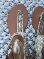 Sandalen, Zehentrenner, zara Goldfarben,   Grösse 36 Bayern - Regensburg Vorschau