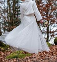 Brautkleid Bella von Bianco Evento 38 mit Bolero 40 Bayern - Spiegelau Vorschau