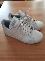 Adidas Sneaker Gr 39 1/3 weiß Nordrhein-Westfalen - Hückelhoven Vorschau