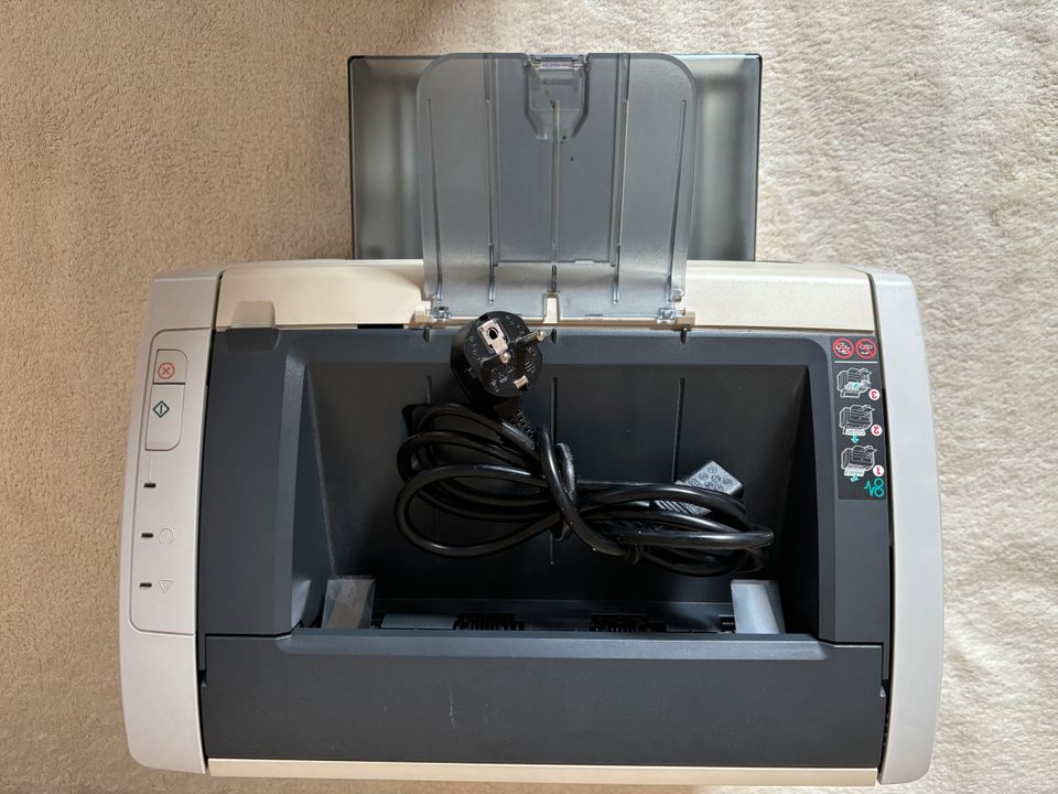 HP LaserJet 1022n-Drucker technisch einwandfrei mit USB2.0 + LAN in Bonn