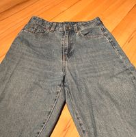 H&M Jeans/Hose Loose Mom Jeans Gr.36/S Top Zustand Schleswig-Holstein - Kremperheide Vorschau