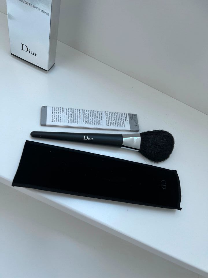 OVP Dior Backstage Brushes Light Coverage Pinsel inkl. Tasche Rou in Stuttgart