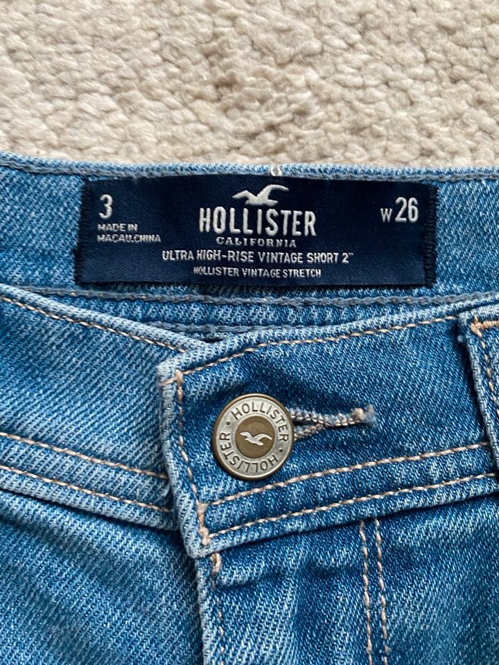Hotpants Shorts kurze Hose Jeans Hollister blau XS S in Hannover