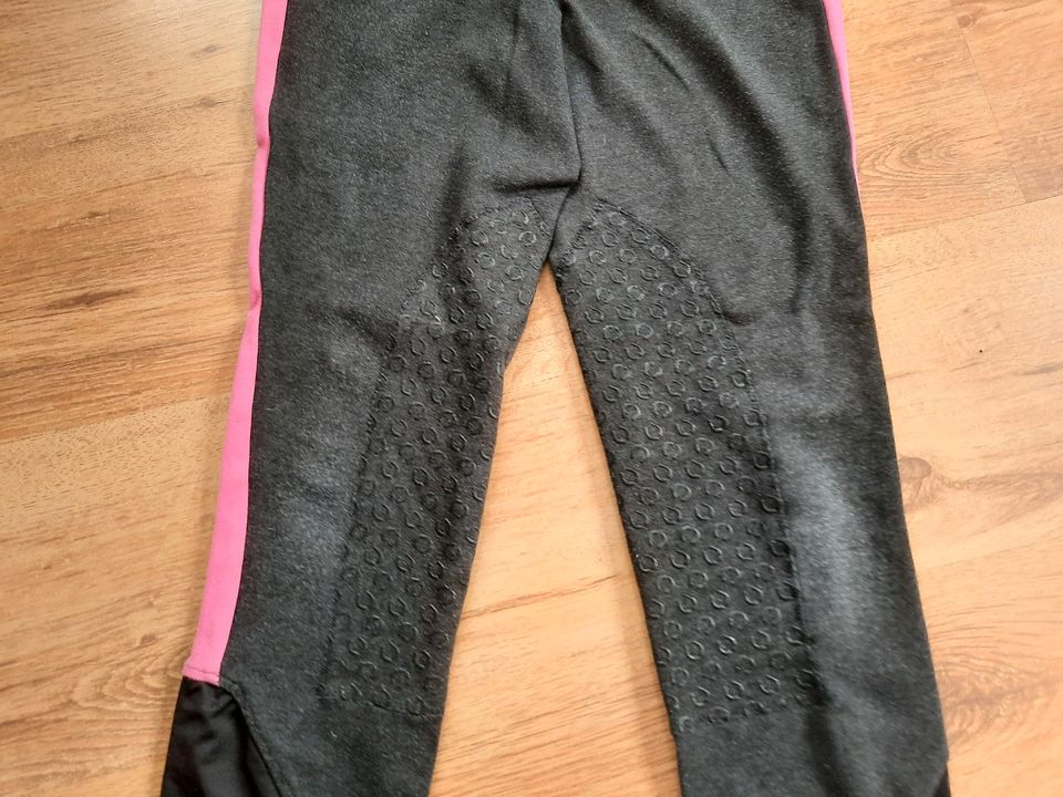 10/23 Gr.158 neuwertig Mädchen  Stoff Leggings, in Zielitz