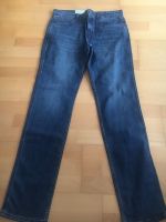 Herren Jeans Hose Hugo Boss Neu mit Etikett Gr. 34/34 Baden-Württemberg - Reutlingen Vorschau