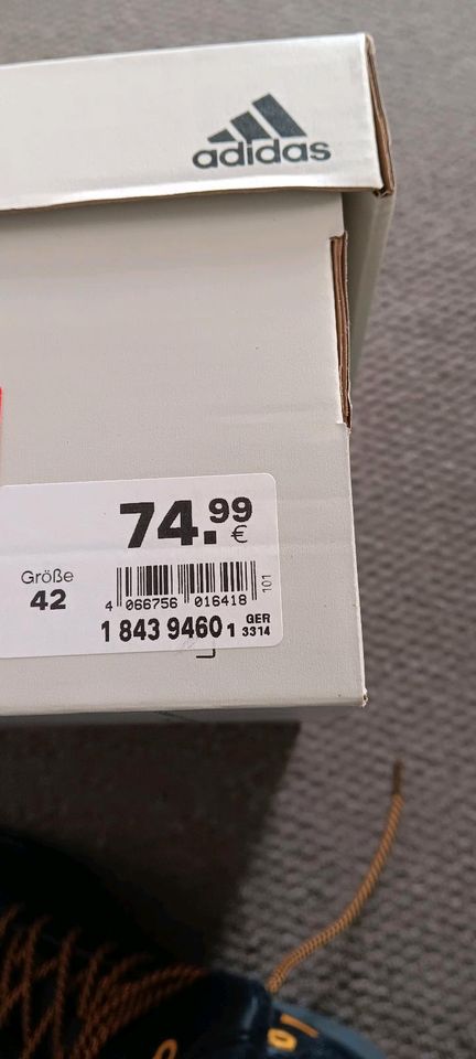 Adidas Schuhe neu Größe 42 Herren inkl. Versand in Trebbin