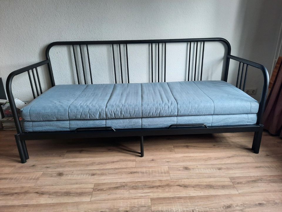 IKEA: Bettsofa Fyresdal inklusive 2 Matratzen in Stralsund