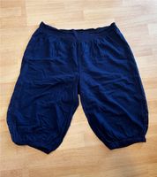 Stoffhose (blau, knielang) Gr. 52 Nordrhein-Westfalen - Velbert Vorschau