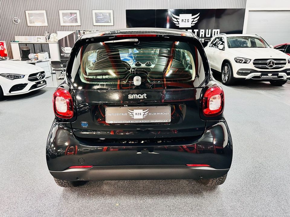 Smart forTwo electric drive / EQ Pure 22KW/Cool&Audio in Gelsenkirchen