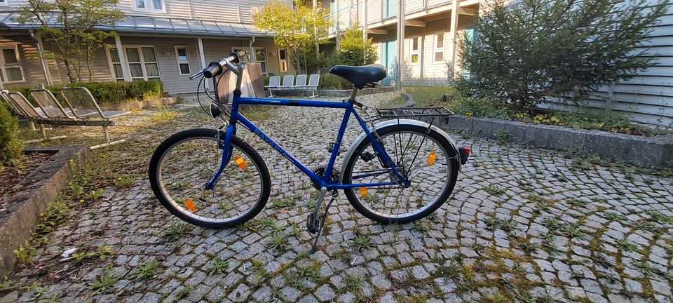 Gebrauchtes blaues Fahrrad in Bad Aibling