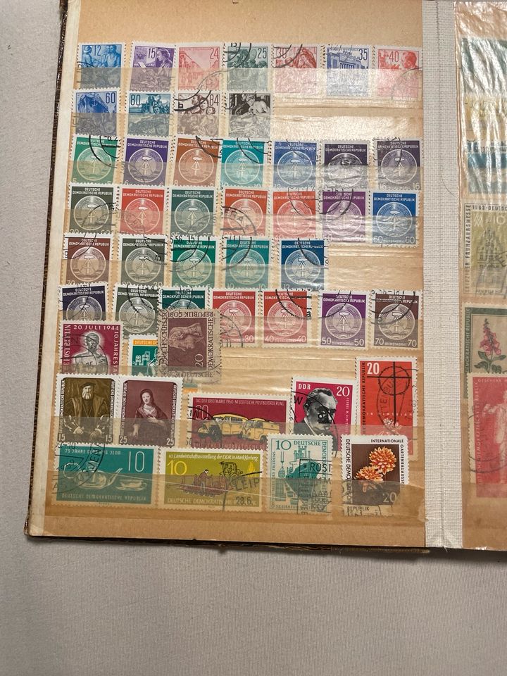 Briefmarken Sammlung in Bergisch Gladbach
