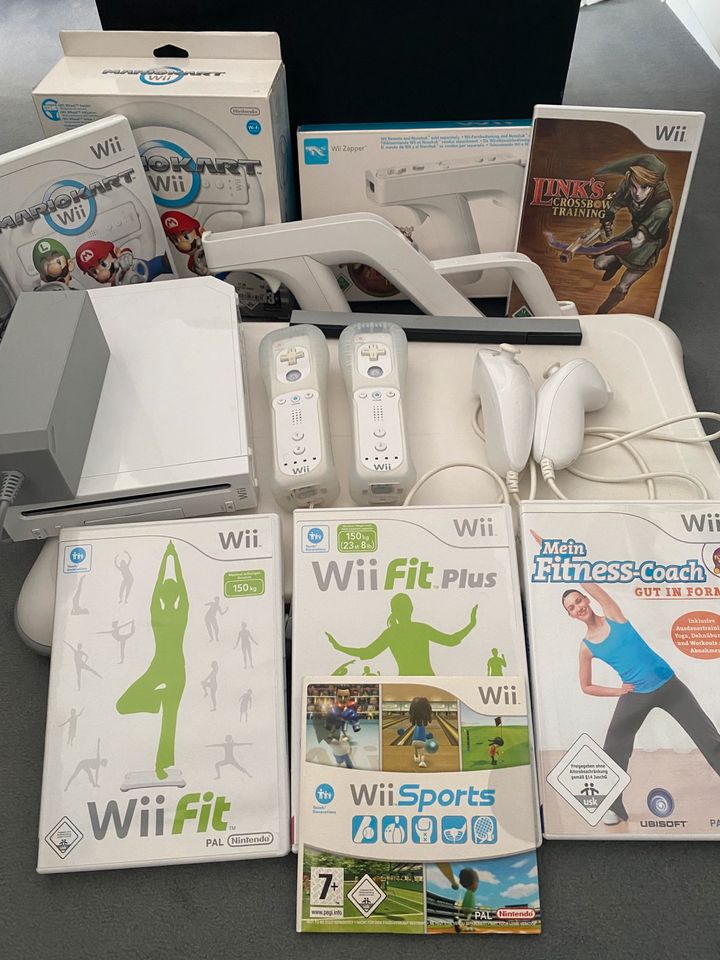 Nintendo Wii Balance Board + Mariokart + Zapper und Spiele in Kornwestheim