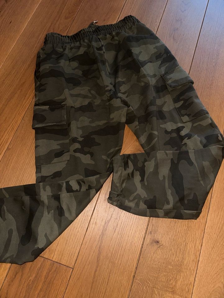 Coole Hose, Amisu, Camouflage Muster, Gr. 38 in Ingolstadt